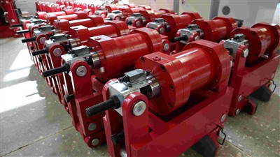 What Is The Difference Between Wheel Side Wind Brakes And Track Clamps?